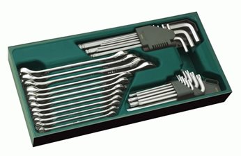 ZESTAW 30 KLUCZY PLASKO-OCZK.I TRZPIENIO