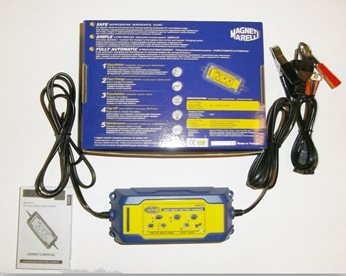 PROSTOWNIK/LADOWARKA AKUM.12V 5A MAGNETI