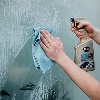 Płyn do mycia szyb i lusterek