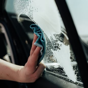 Płyn do mycia szyb i lusterek